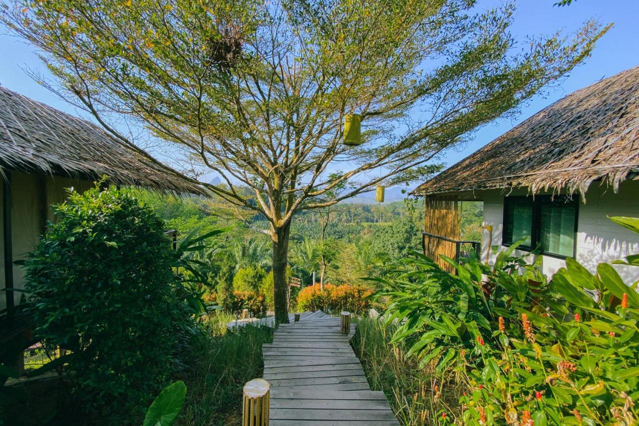Khao Sok Boutique Camping - Exotic Cliff Camping 호텔 Khao Sok National Park 외부 사진