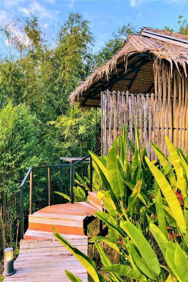 Khao Sok Boutique Camping - Exotic Cliff Camping 호텔 Khao Sok National Park 외부 사진